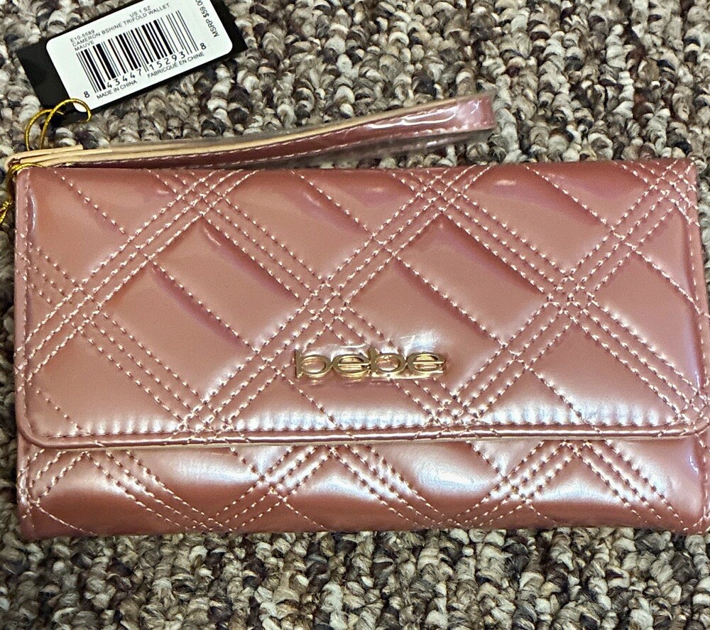 bebe Pink Quilted Logo Zip-Around trifold Wristlet Wallet new metallic shine